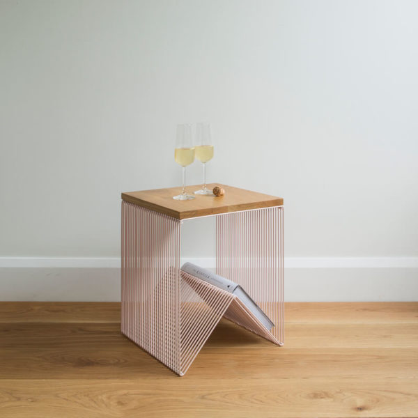Wire stool with solid oak top in blush