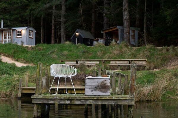 Coromandel Chair – modern wire design for inside & outdoor chairs, in a bold colour finish.