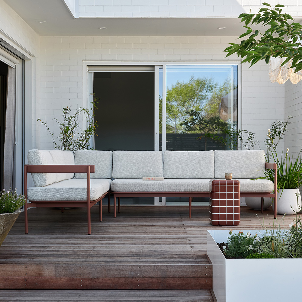 The Benson Sofa by Ico Traders has an aluminium frame. It wont rust when left outside in New Zealand climate conditions